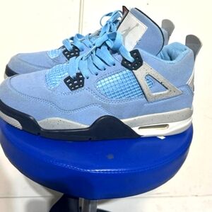 Jordan 4 University Blue